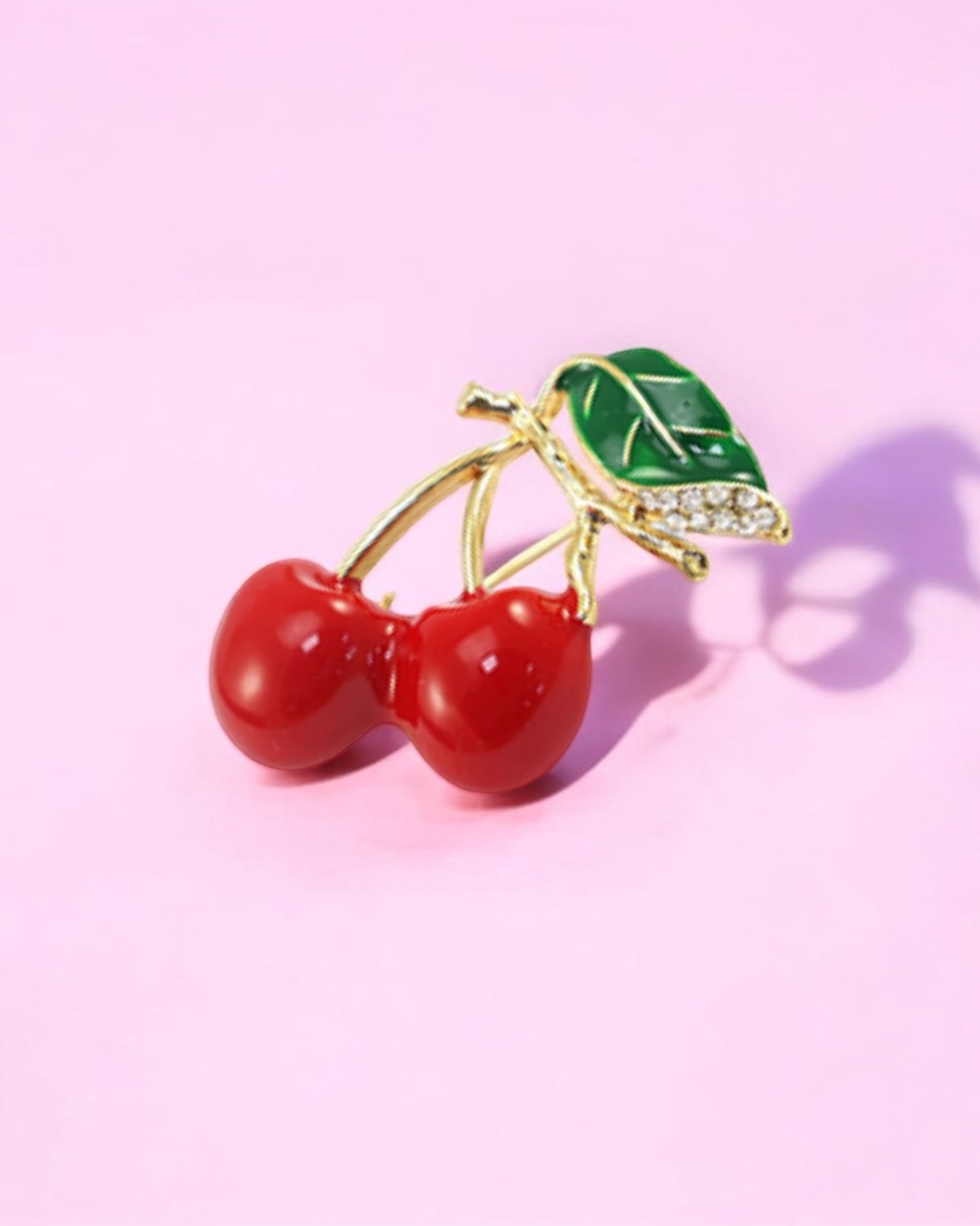 Broche - The Cherry on top!