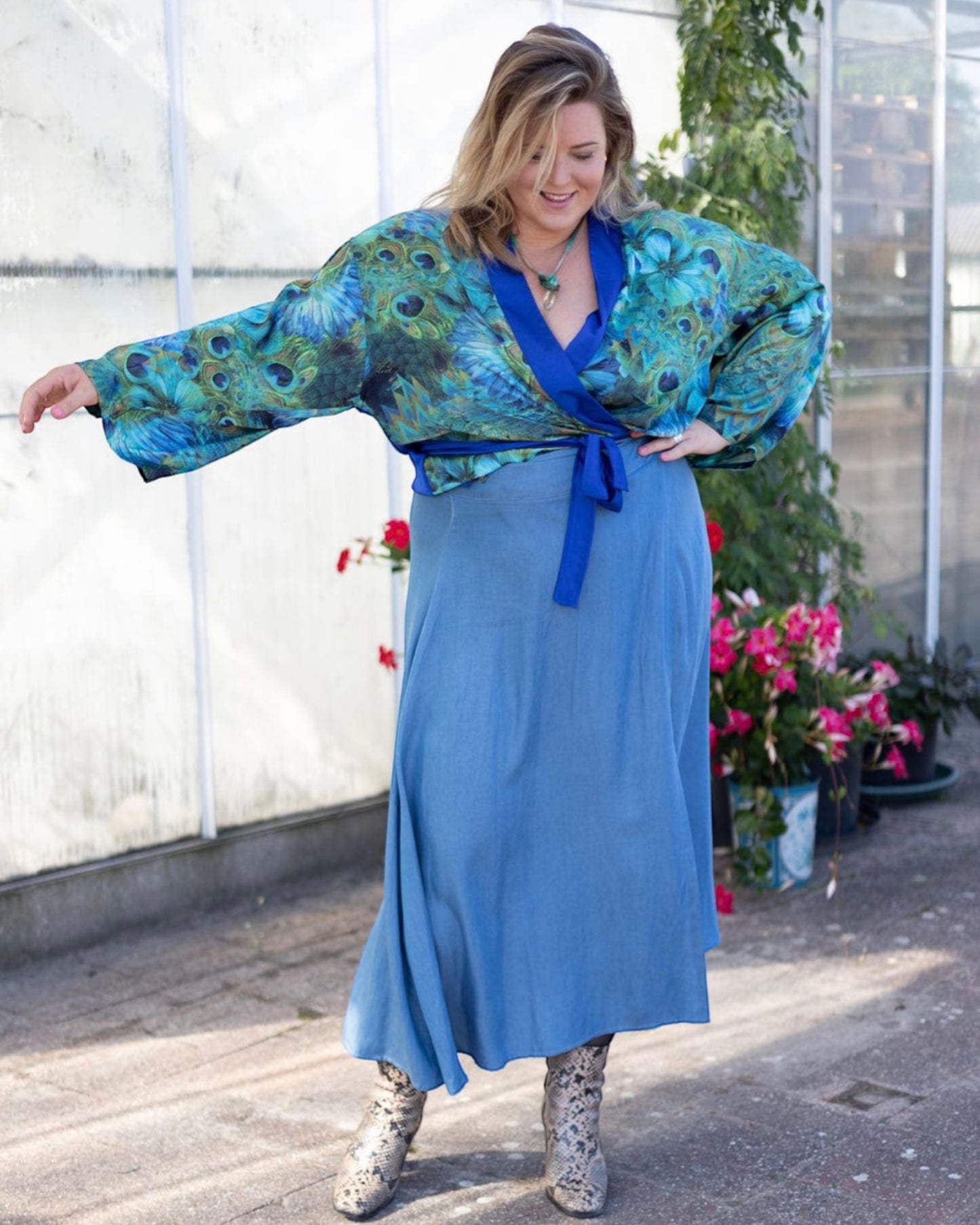 Kimono - Fiery Peahen