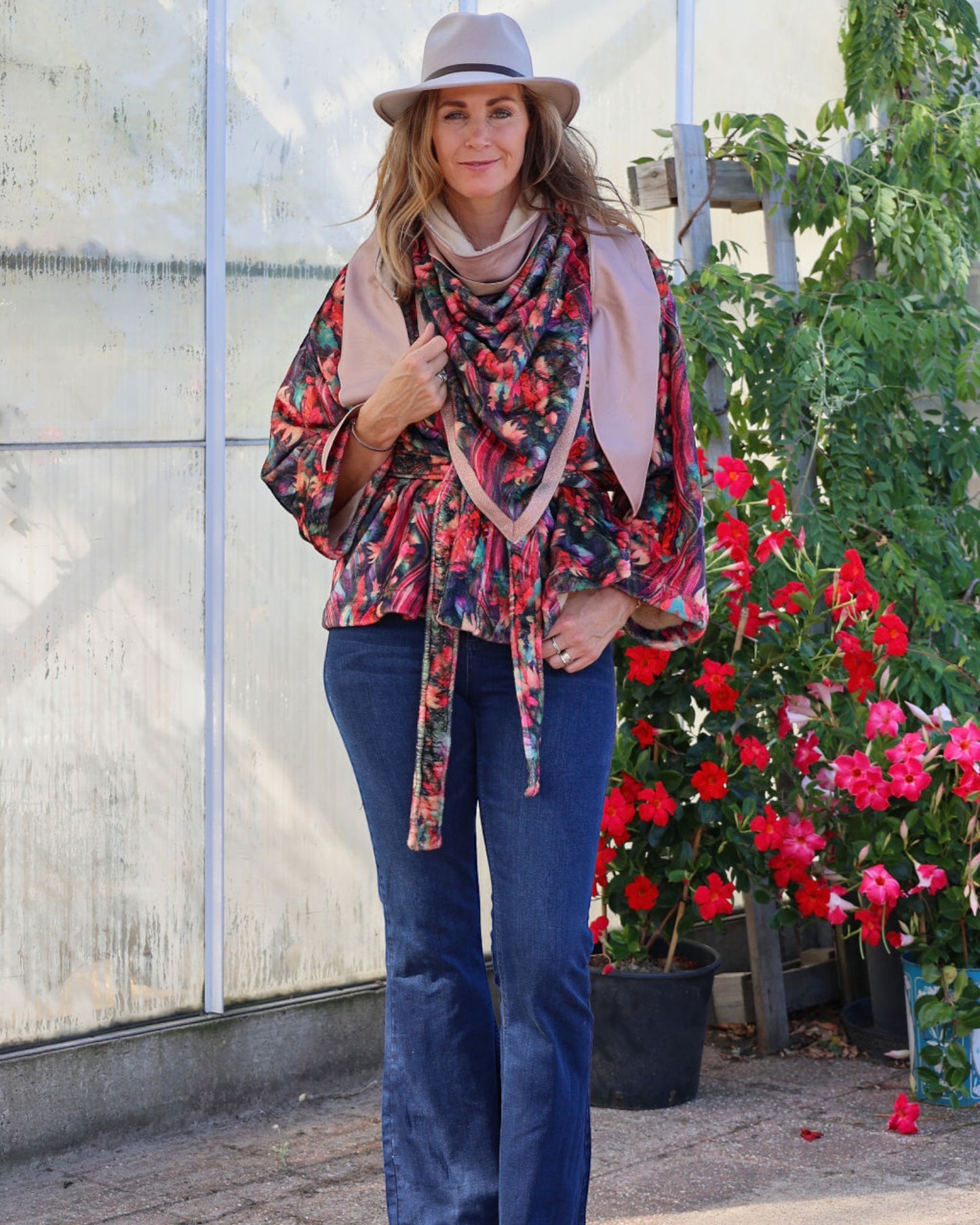 Scarf - Fuchsia Flow